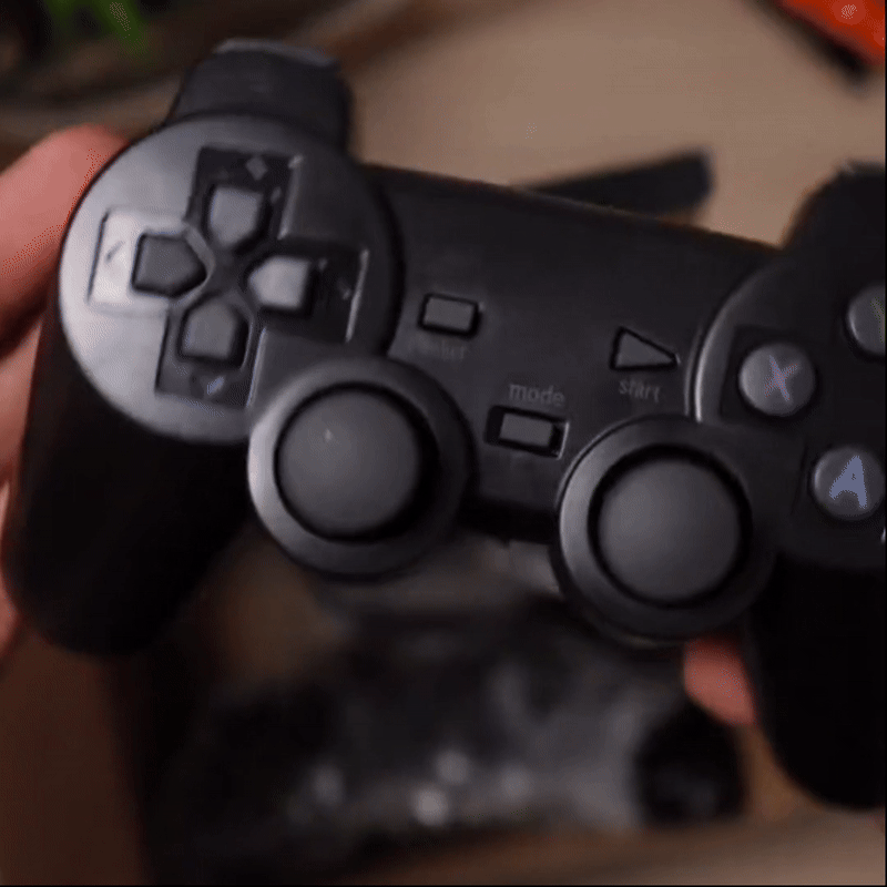 Consola Juegos Retro – Revive la Magia Clásica